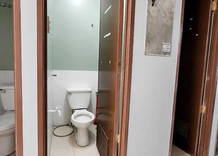 Budget Near Mrt Shaw * マニラ市